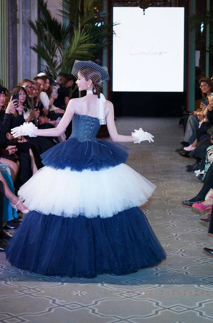 明日花キララ/提供:株式会社Linslus