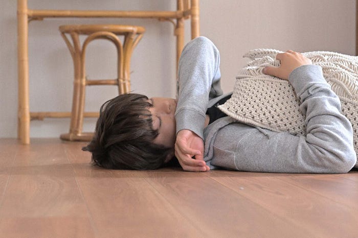 瀬戸康史「くるり~誰が私と恋をした?~」第8話より(C)TBS