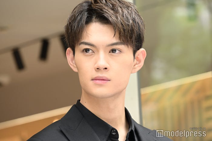 佐野勇斗(C)モデルプレス
