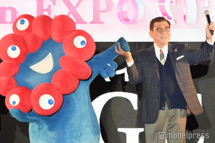 ミャクミャク、石破茂内閣総理大臣(C)モデルプレス