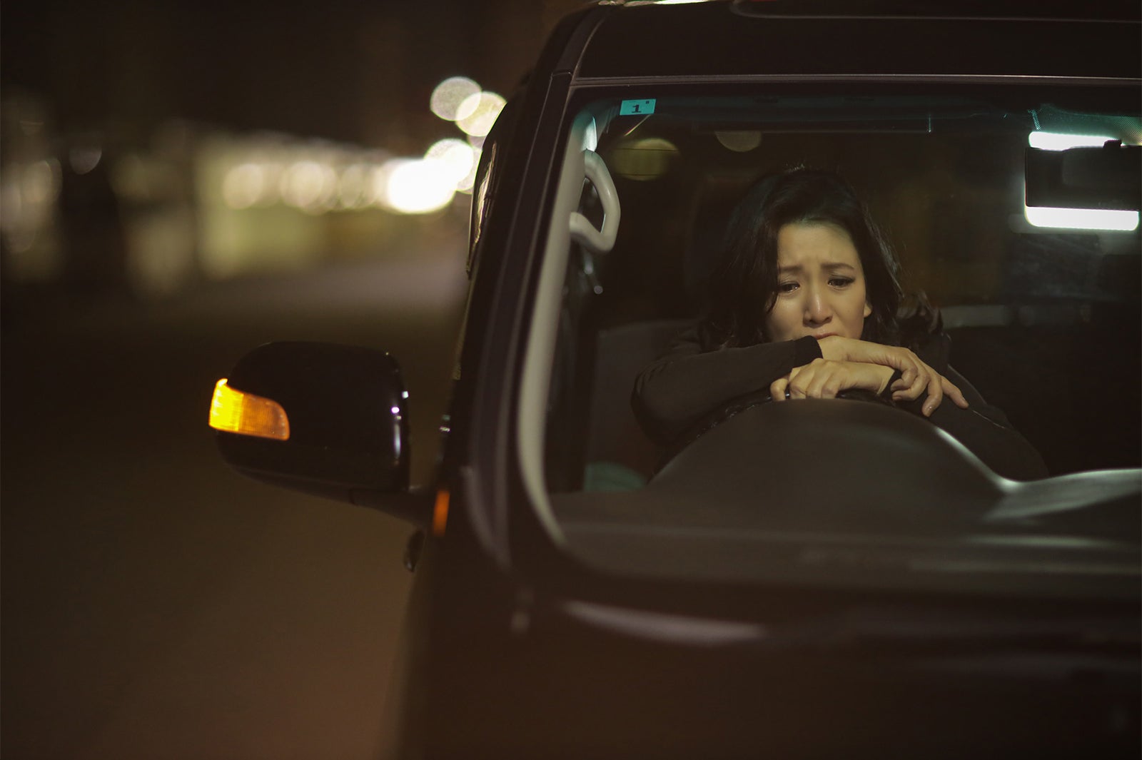 戸田菜穂「君が獣になる前に」第5話より（C）「君が獣になる前に」製作委員会