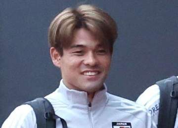 W杯日本代表・佐野海舟が帰国「いろんな人の思いを背負って戦いたい」