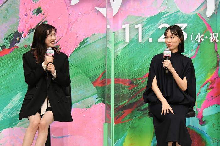 永野芽郁、戸田恵梨香(C)2022映画「母性」製作委員会