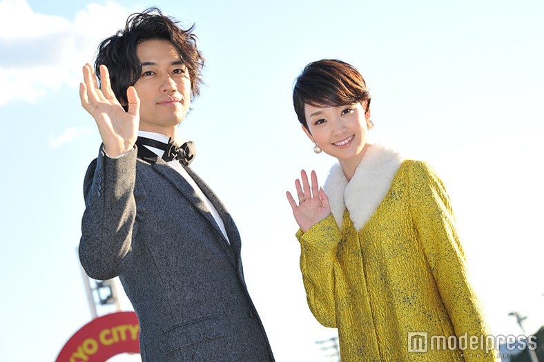 斎藤工、剛力彩芽（C）モデルプレス