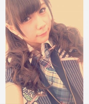 「トリンドル玲奈に激似」と話題のHKT48メンバー、ついに本人と接触