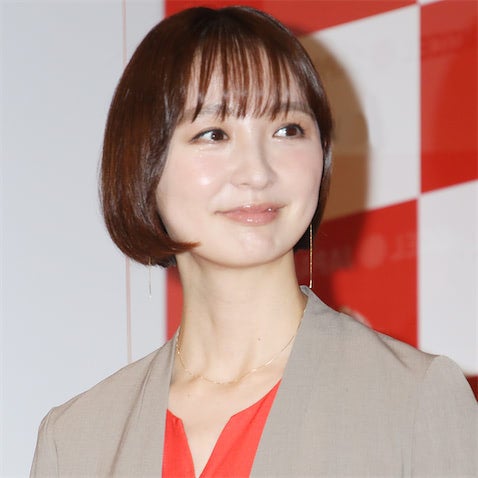 篠田麻里子『おちたらおわり』タワマン妻で怪演連発「深夜ドラマの女王」の呼び声