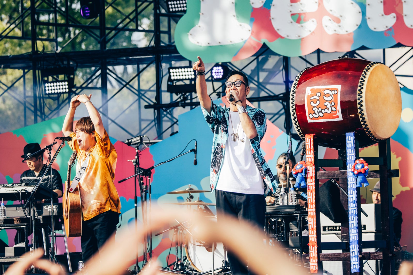 コブクロ（C）GOBU GOBU Festival／撮影：ヨシモリユウナ