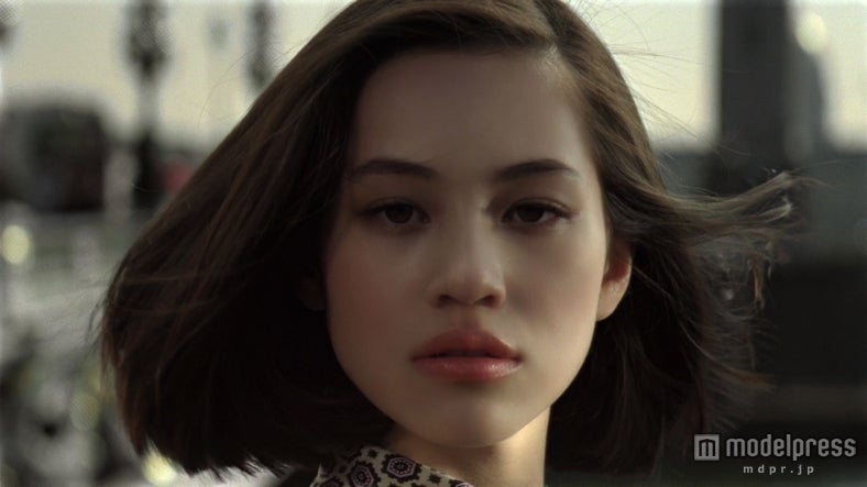 水原希子／資生堂「TSUBAKI」ヘッドスパ新CMより