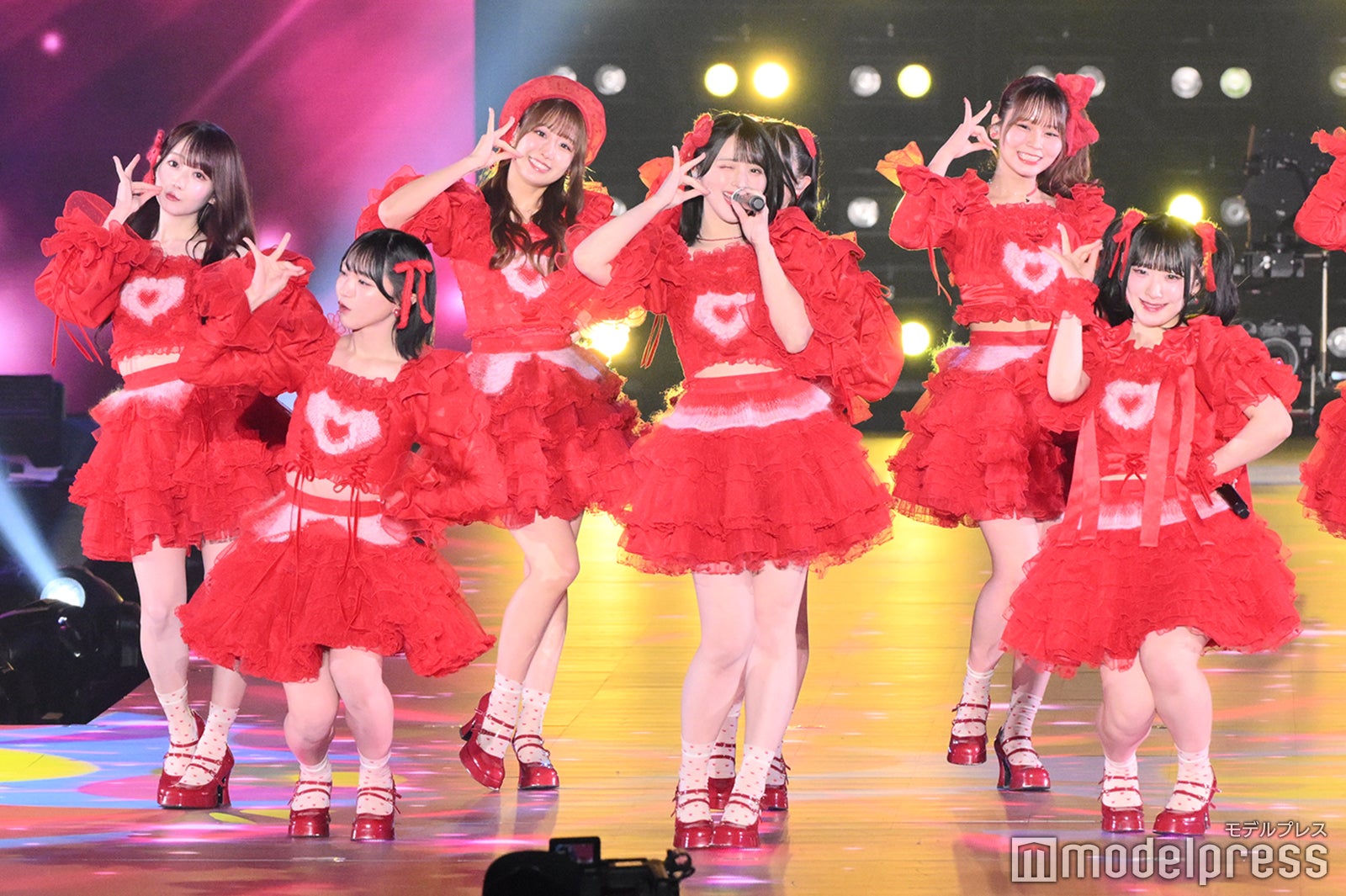 ＝LOVE（C）モデルプレス