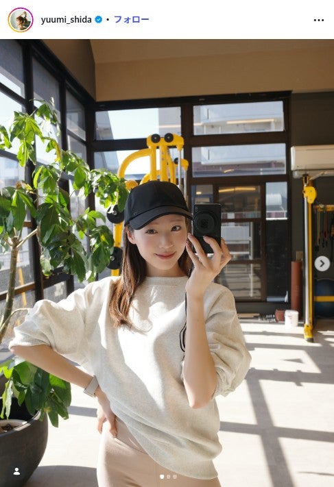 元アイドル、新ヘアに絶賛の声「大人っぽい雰囲気で素敵」「ビジュ最強」