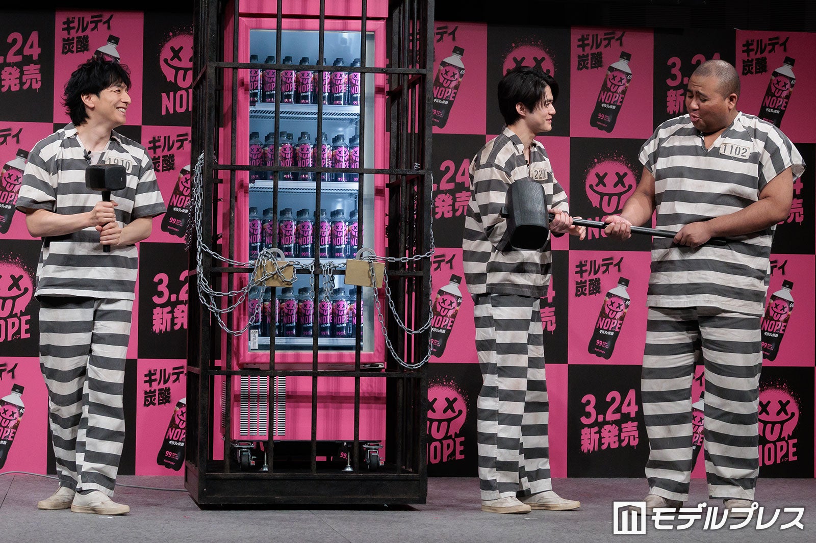 （左から）生田斗真、鈴鹿央士、アントニー（C）モデルプレス