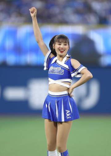 「あら、清楚な感じ」DeNA元人気チアが雰囲気一変の私服姿「新鮮すぎる」「モデルさんみたい！」