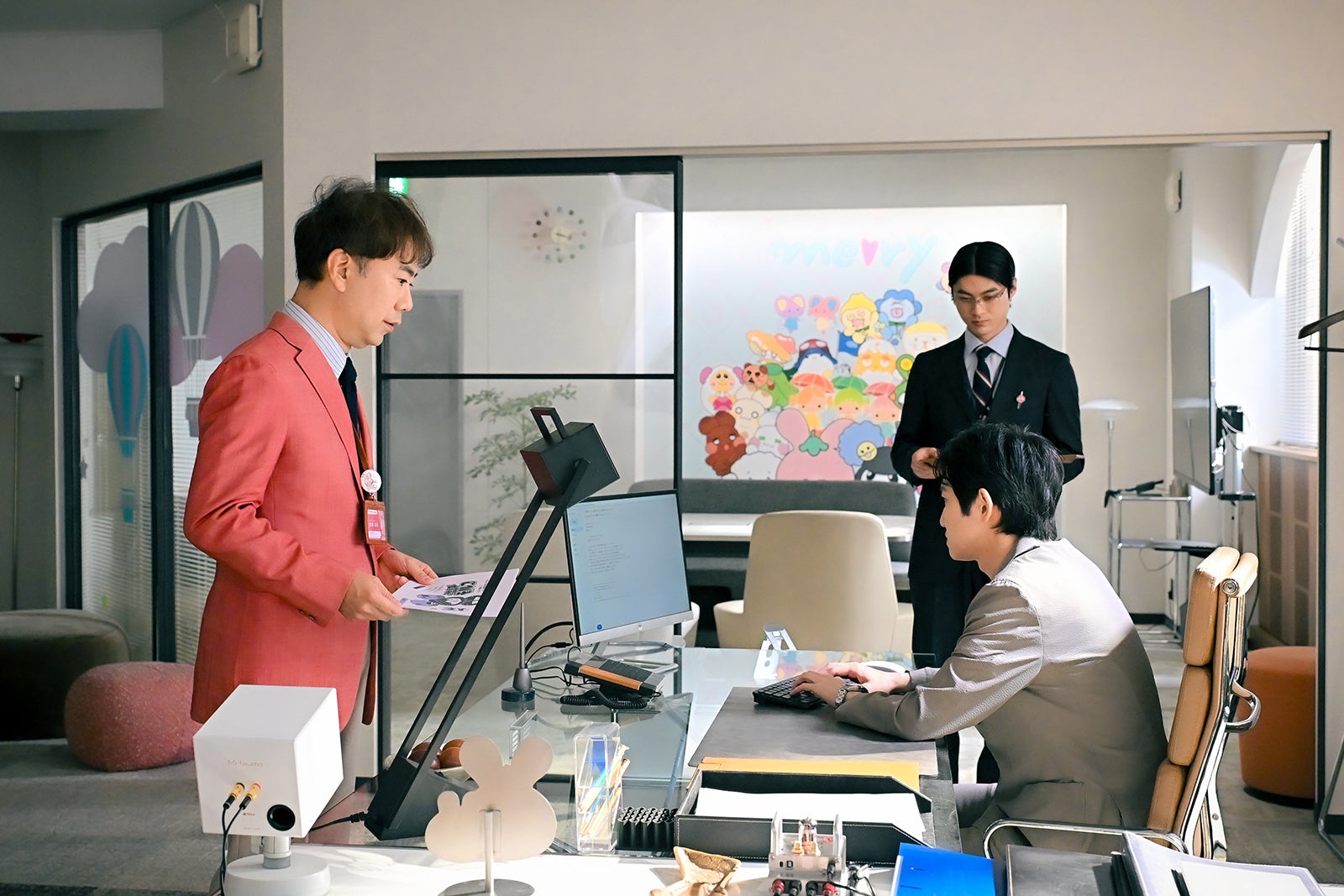 藤井隆、本郷奏多「君の好きは無敵」第3話（C）TBS