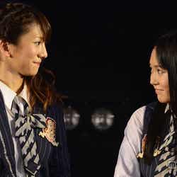 高城亜樹、多田愛佳(C)AKS