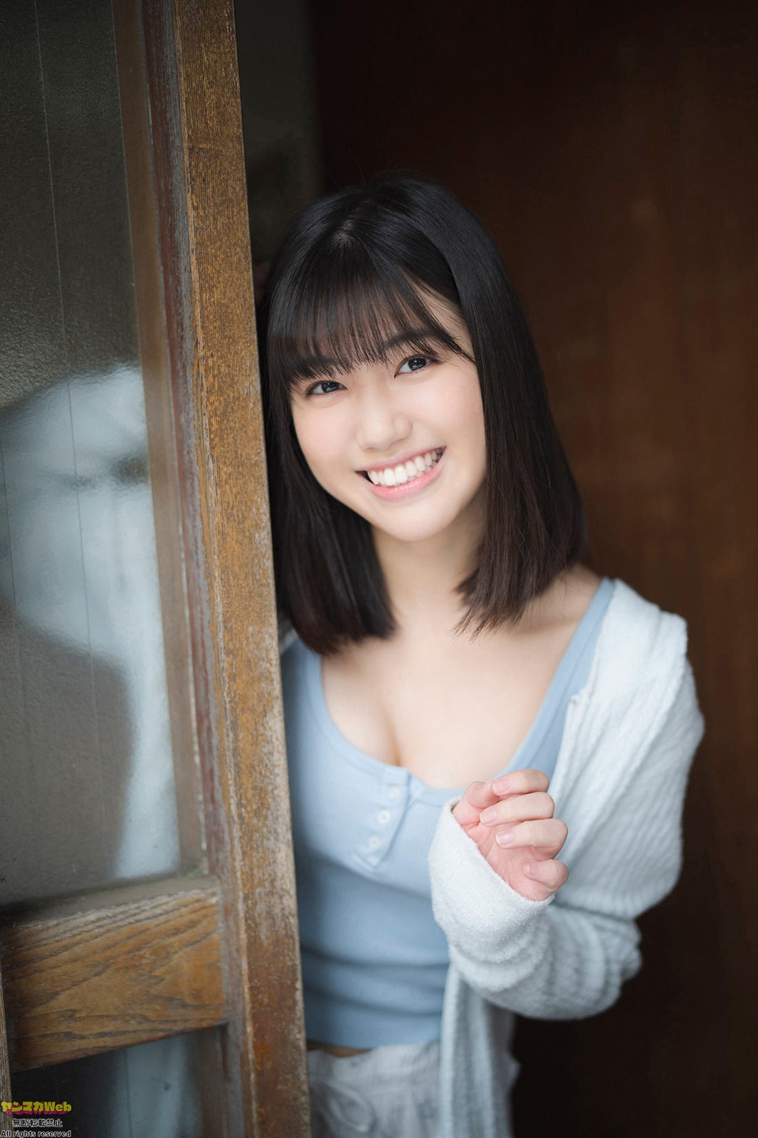 和泉芳怜（C）カノウリョウマ／ヤンマガWeb