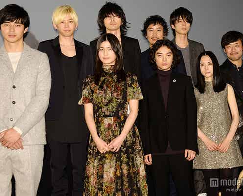 BUMP OF CHICKEN、映画「寄生獣」主題歌担当で“緊張”の初舞台挨拶