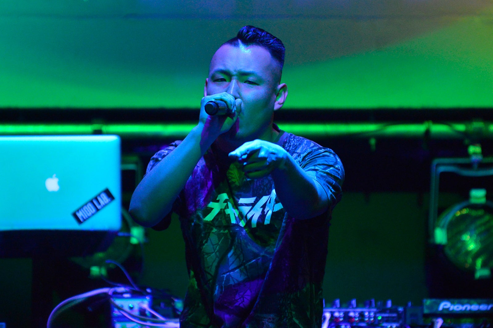 輸入道（画像提供：Tokyo Street Collection　撮影協力：千株式会社）