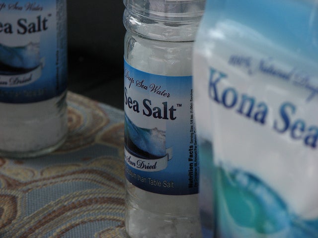 「Kona Sea Salt」／Hawaii 2010 -0280<br>
by Blake Handley