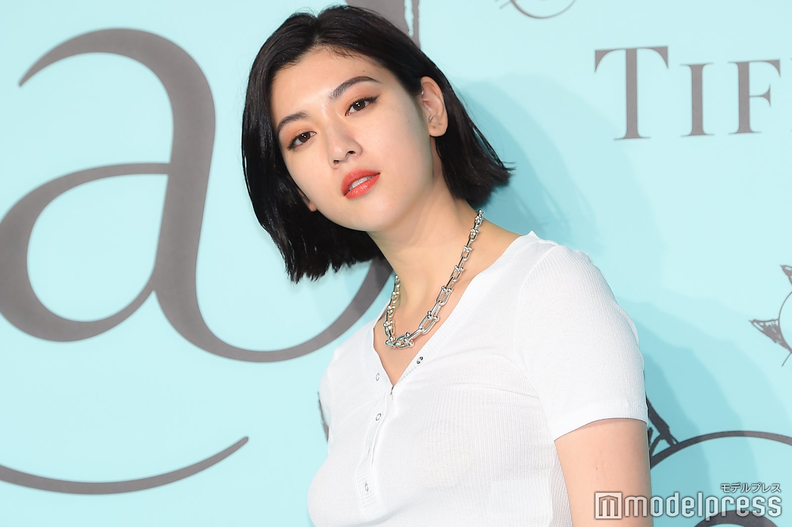 イメチェン前の三吉彩花（C）モデルプレス