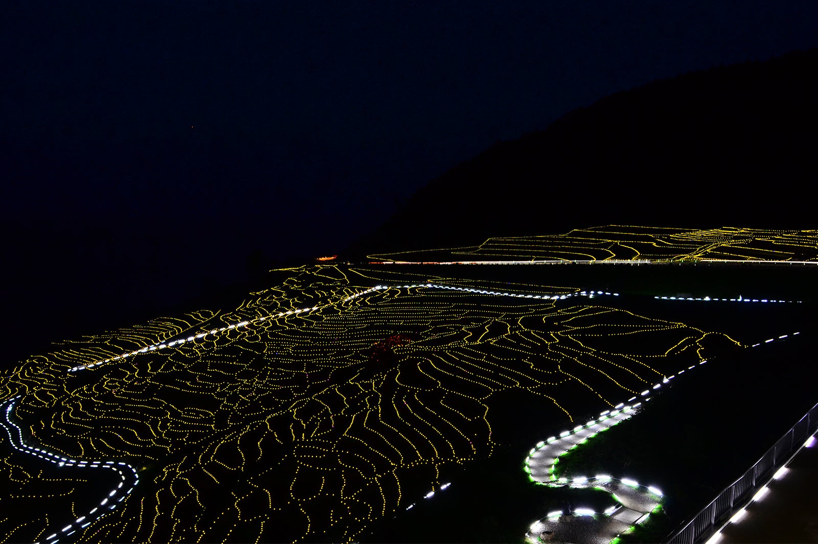 あぜのきらめき（提供写真）