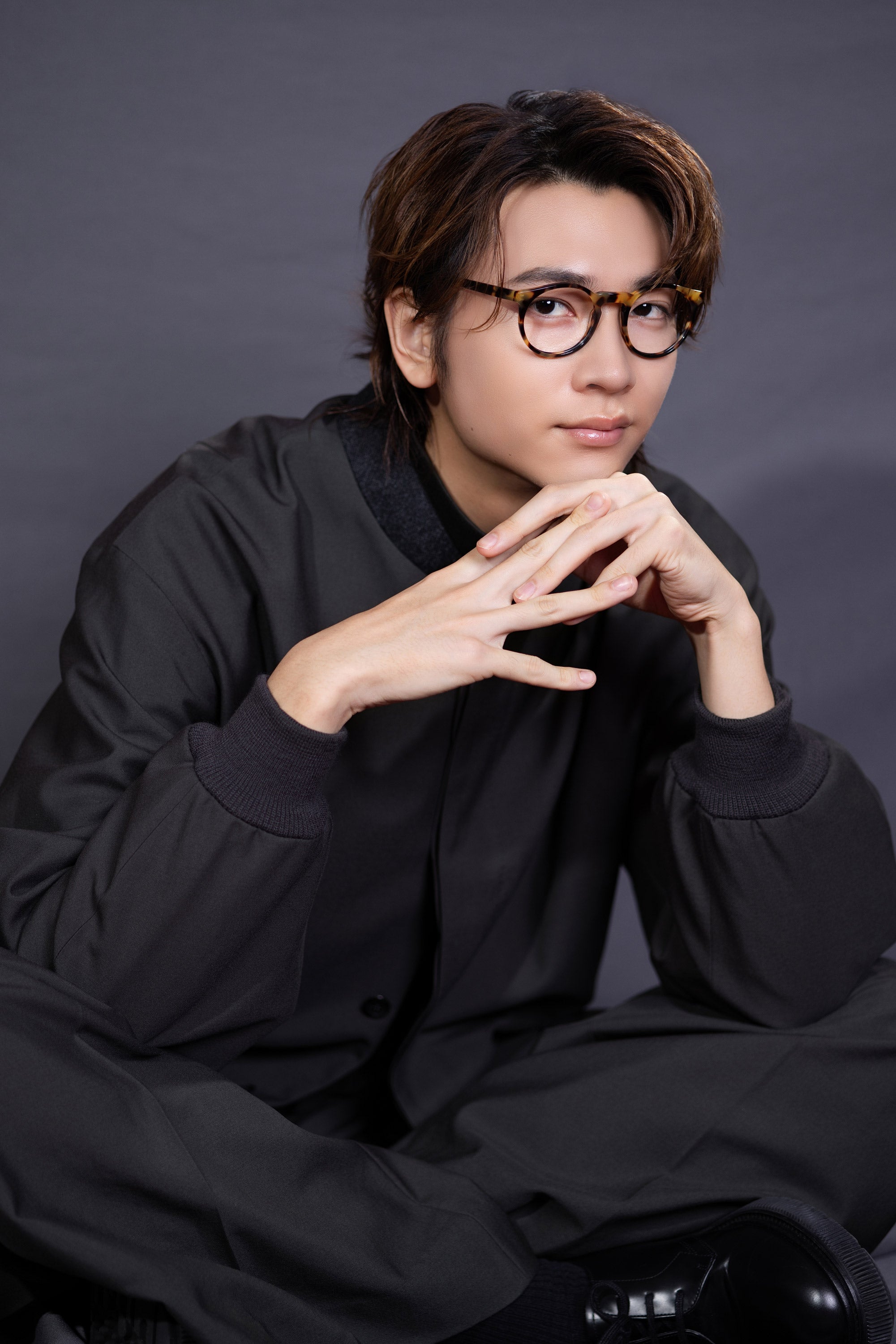 庄司浩平「モデルプレスカウントダウンマガジン vol.12」表紙（東京ニュース通信社刊）写真：野間憲治