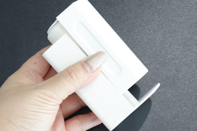 100均　ダイソー　京都芸術大学コラボ　コロパクト　台　ストッパー