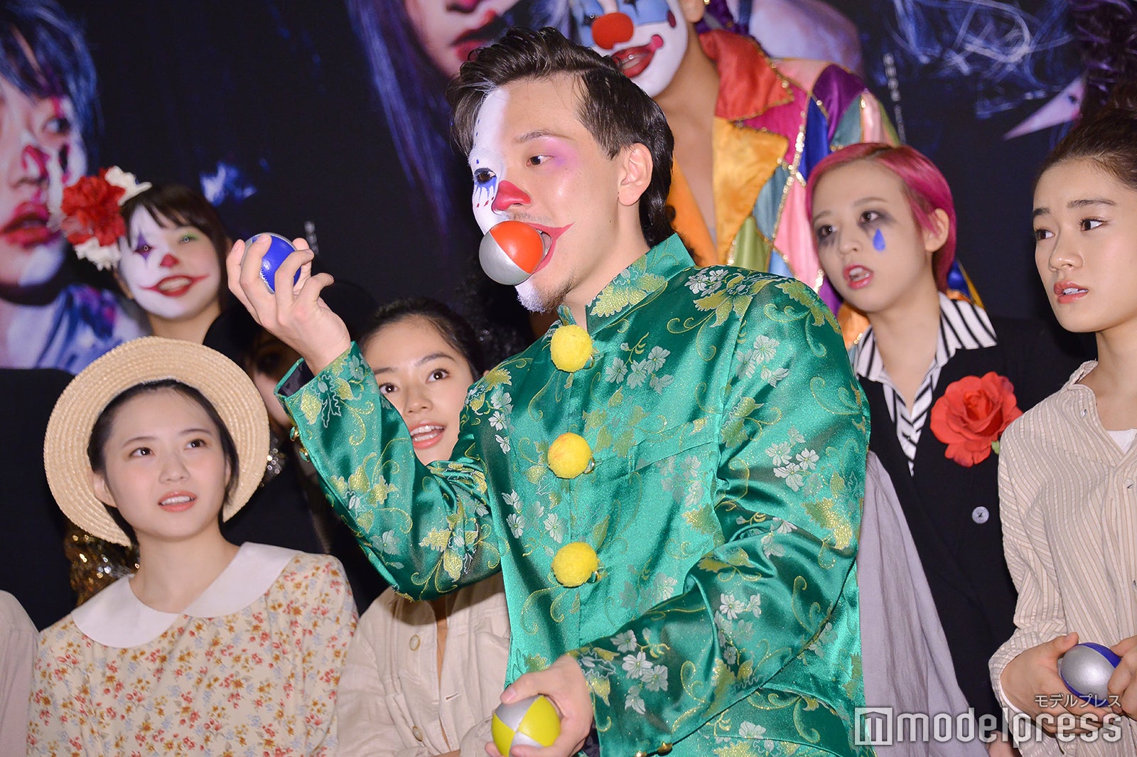 久道成光によるカスケード （C）モデルプレス