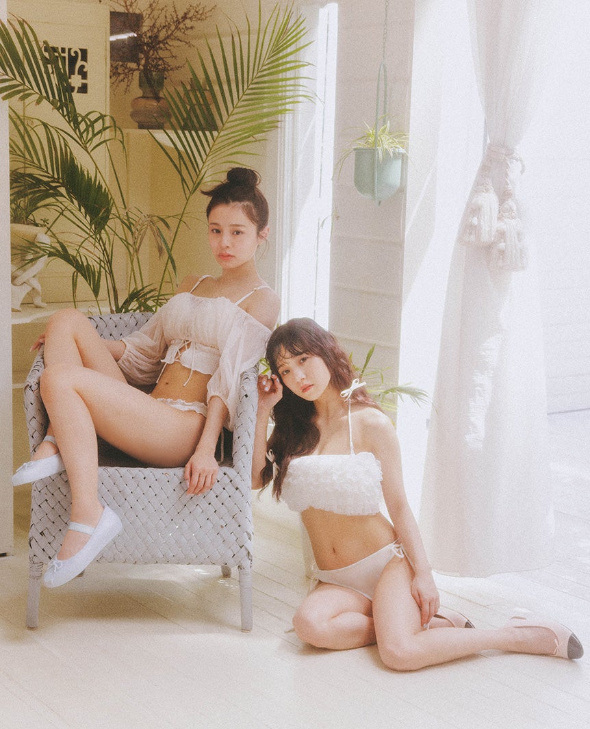 元NGT48本間日陽・元Juice=Juice稲場愛香・古田愛理、スイムウェア姿で美ボディ披露