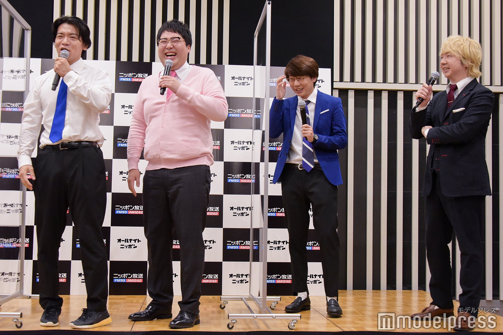 マヂカルラブリー（野田クリスタル、村上）、三四郎（小宮浩信、相田周二） （C）モデルプレス