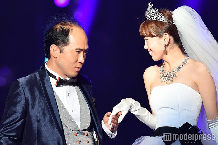 斎藤司、飯豊まりえ (C)モデルプレス