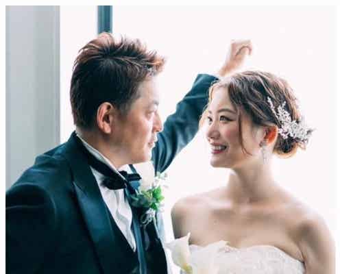 スピードワゴン井戸田潤&蜂谷晏海夫妻、挙式ショット公開「素敵すぎ」「幸せそう」と絶賛の声