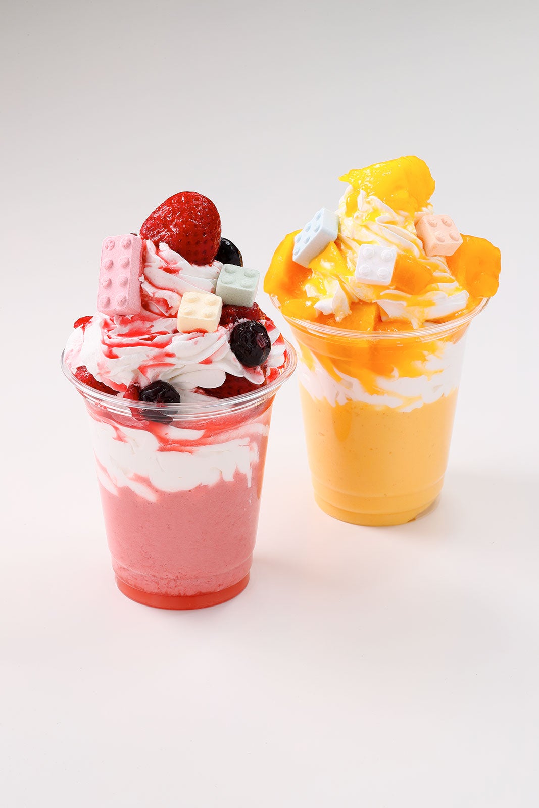 スムージーボンボン（ストロベリー・マンゴー）各580円／画像提供：LEGOLAND JAPAN