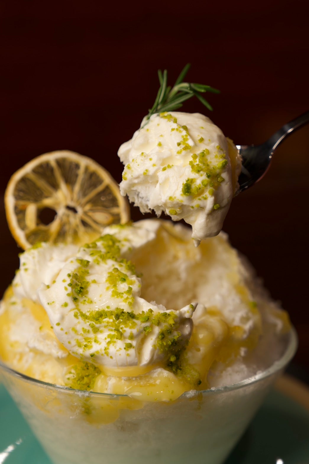 【京都】東京の人気店が監修！先斗町に「甘味処 旅氷」がオープン。季節のかき氷が味わえるで♡