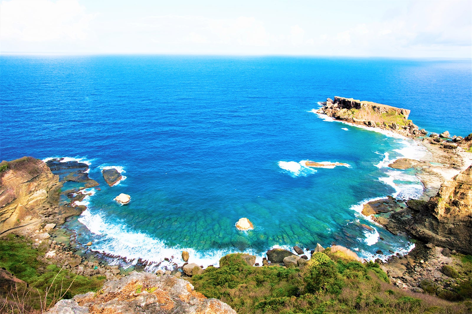 人が立ち入れない大自然の絶景・禁断の島（C）マリアナ政府観光局／MVA
