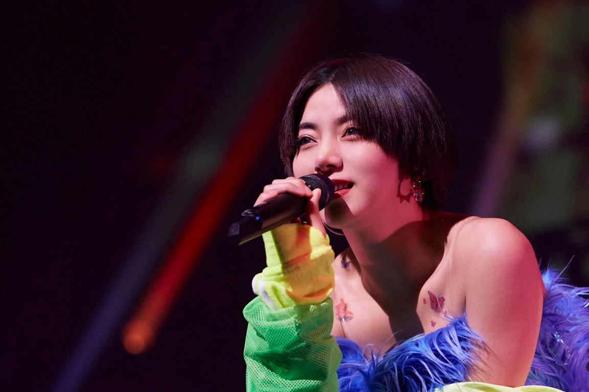 ELAIZA（池田エライザ）、初ワンマンライブ開催　新コンセプトのライブツアー発表＜レポ＆セットリスト＞