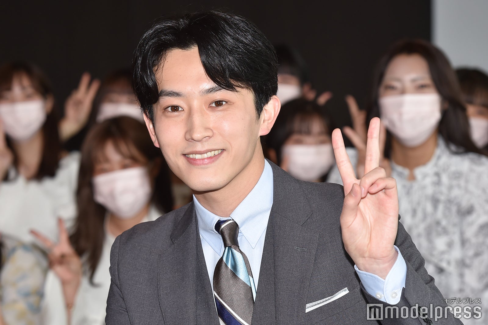 杉野遥亮、入社式にサプライズ登場 初仕事の思い出明かす「めちゃくちゃ緊張」