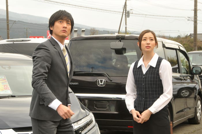 足立梨花主演ドラマ「噂の女」より(C)「噂の女」製作委員会