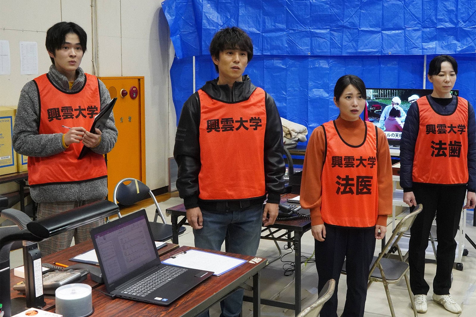 望月歩、中尾明慶、志田未来、平岩紙「監察医 朝顔」第12話より（C）フジテレビ