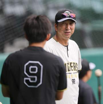 阪神 藤川球児監督「たった何打席かで心の揺れ動きは必要ないよ」ドラフト1位・立石への助言明かす 阪神ならではの特性踏まえ「地に足をつけて」