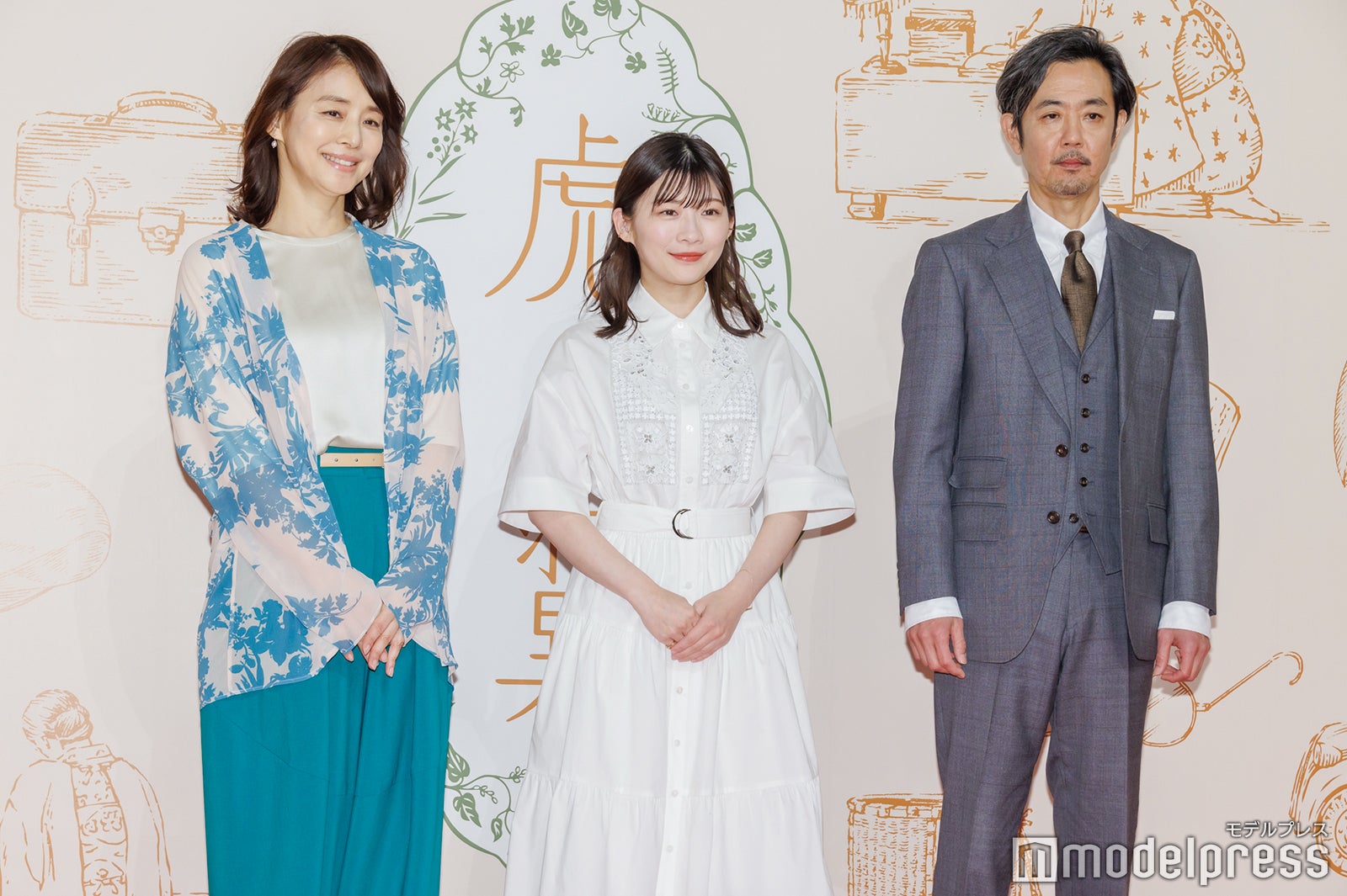 石田ゆり子、伊藤沙莉、岡部たかし（C）モデルプレス