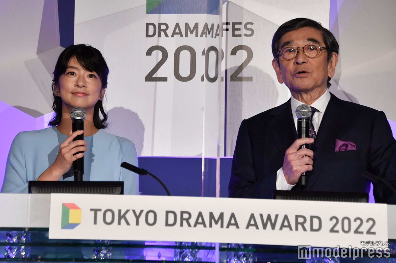 生野陽子アナウンサー、石坂浩二 （C）モデルプレス