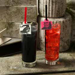 <ダース・ベイダー>ブラックウォーター、<ダース・モール>レッドスカッシュ税込1,290円 (C)& TM Lucasfilm Ltd.