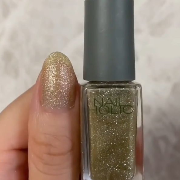 NAILHOLIC限定色リミテッドカラー