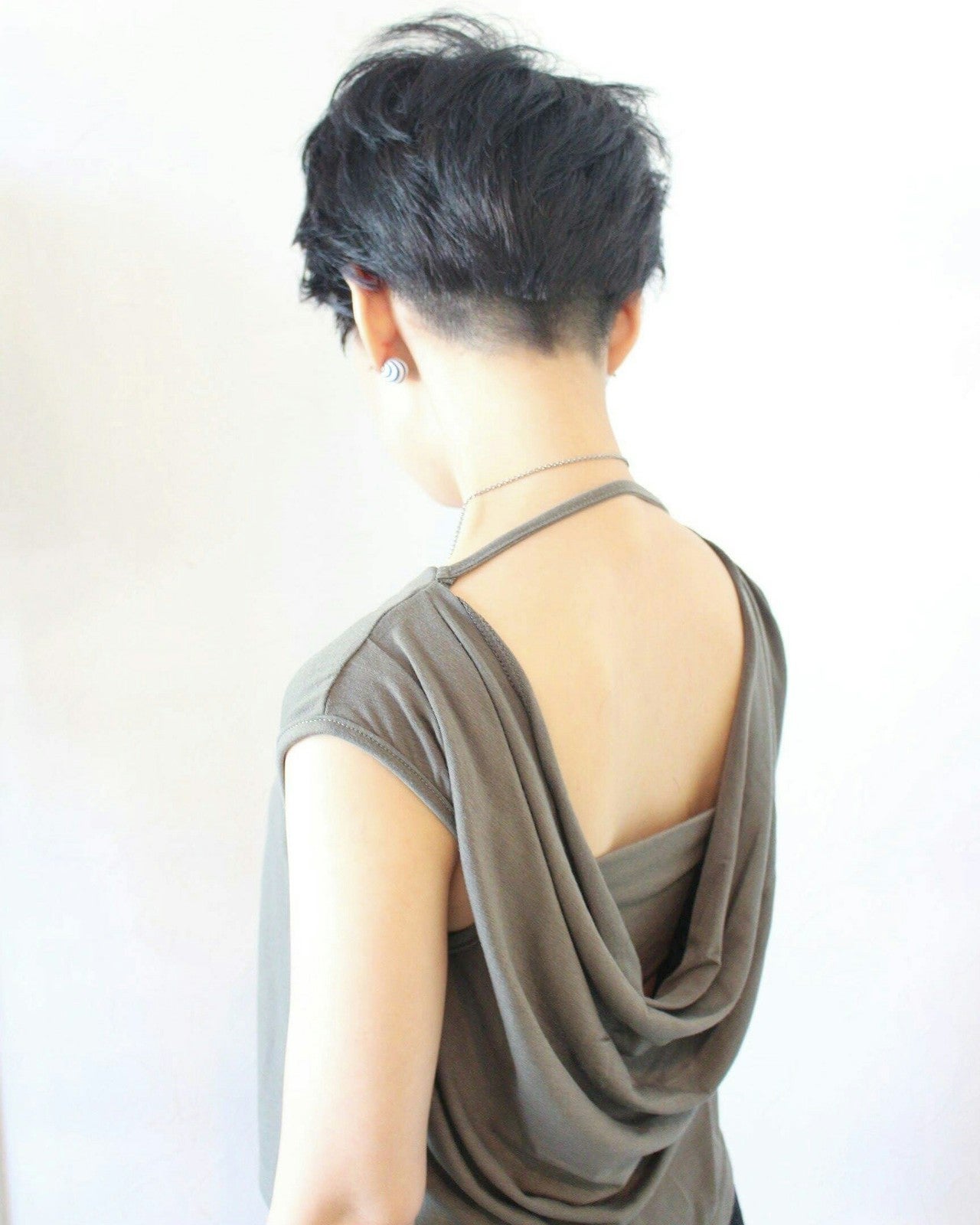 499eb3ec3e23c53f00a83d7b37b588b8_47e689a