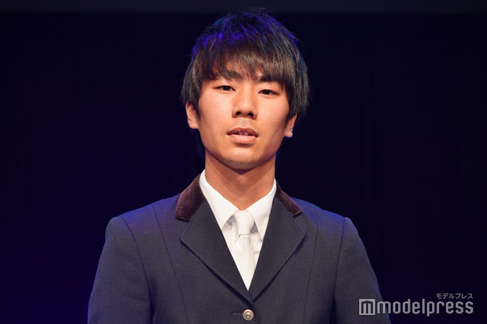 有岡良祐 (C)モデルプレス