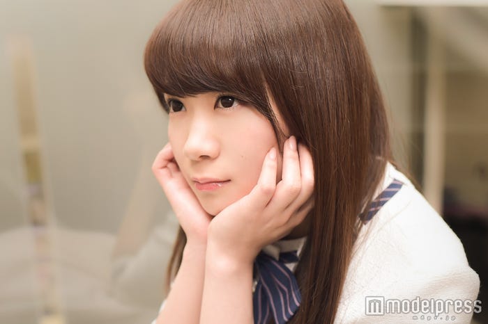 秋元真夏(C)モデルプレス