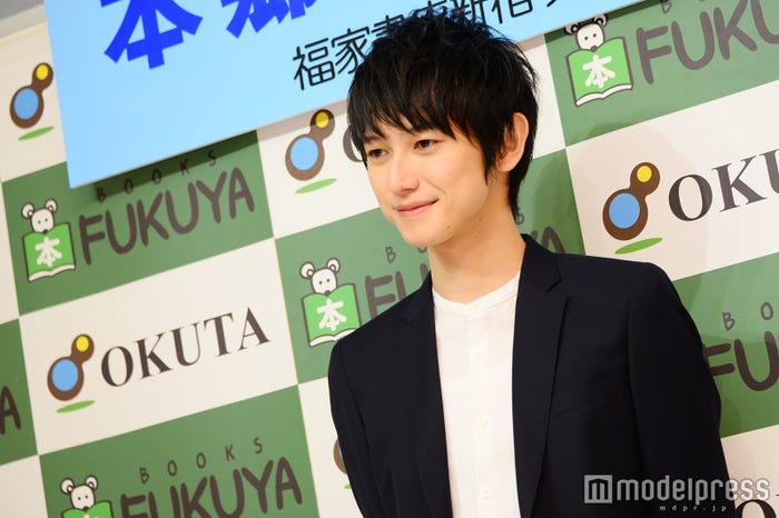 本郷奏多(C)モデルプレス