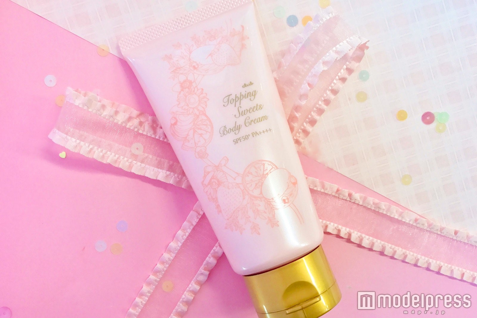 【クラブコスメティックス】「トッピングスイーツボディクリーム」（C）モデルプレス