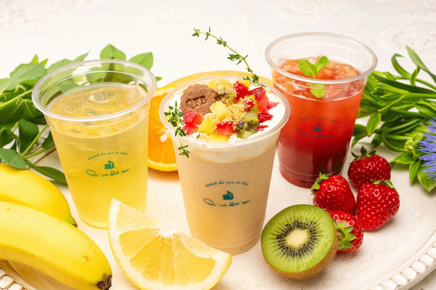 キルフェボン初のドリンクスタンド「スタンド ジュ エ テ」タルトイメージのフラッペやフルーツティー