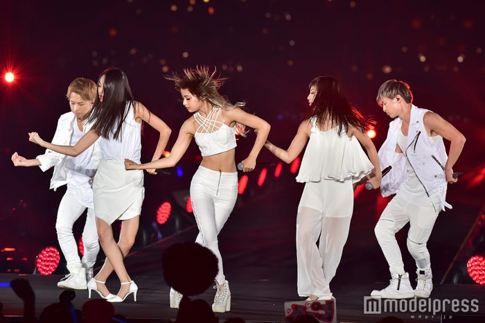 lol(C)モデルプレス